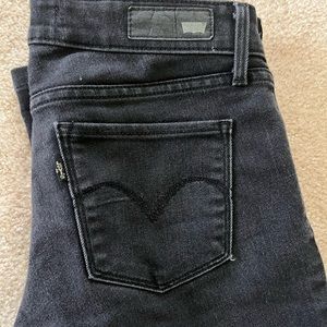 Levi’s womens Demi Curve Modern Rise Skinny jeans